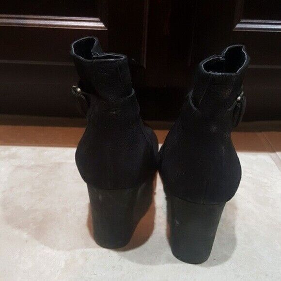 COLE HAAN Black Nubuck Booties - 8 1/2B - Picture 5 of 7